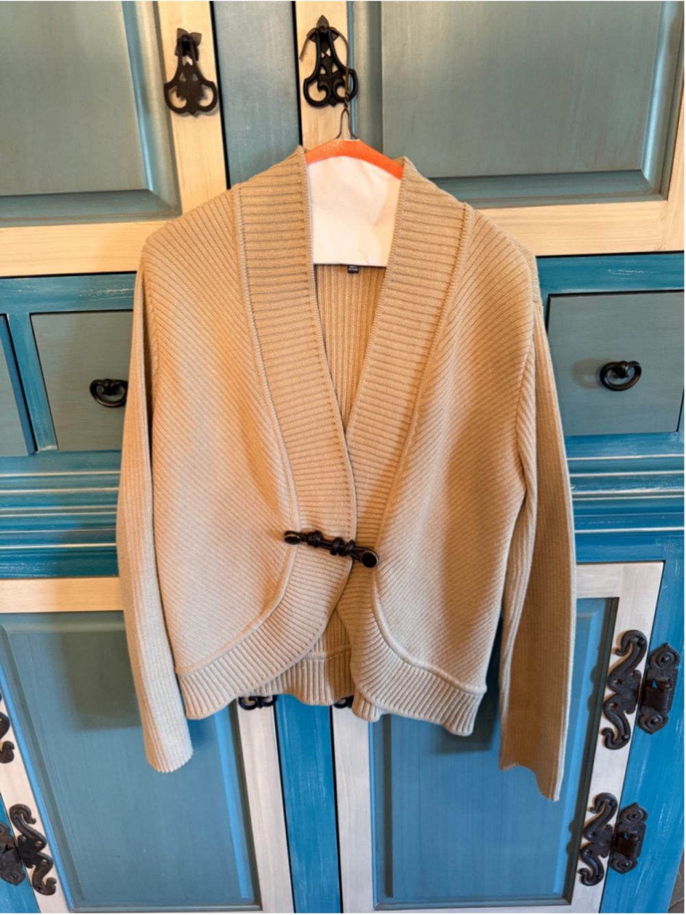 Women's Jones Wear Studio Beige Cardigan Sweater L
